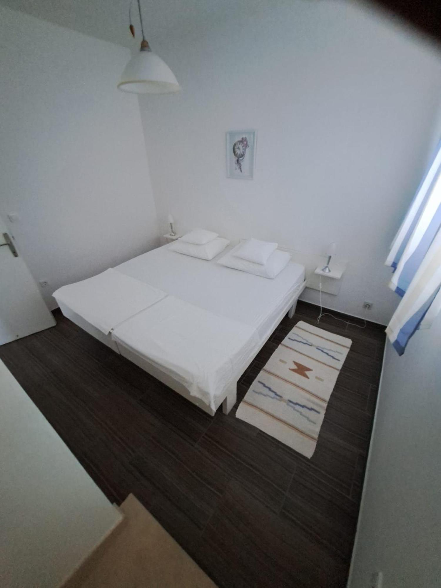 Apartmani Dusica لومباردا المظهر الخارجي الصورة