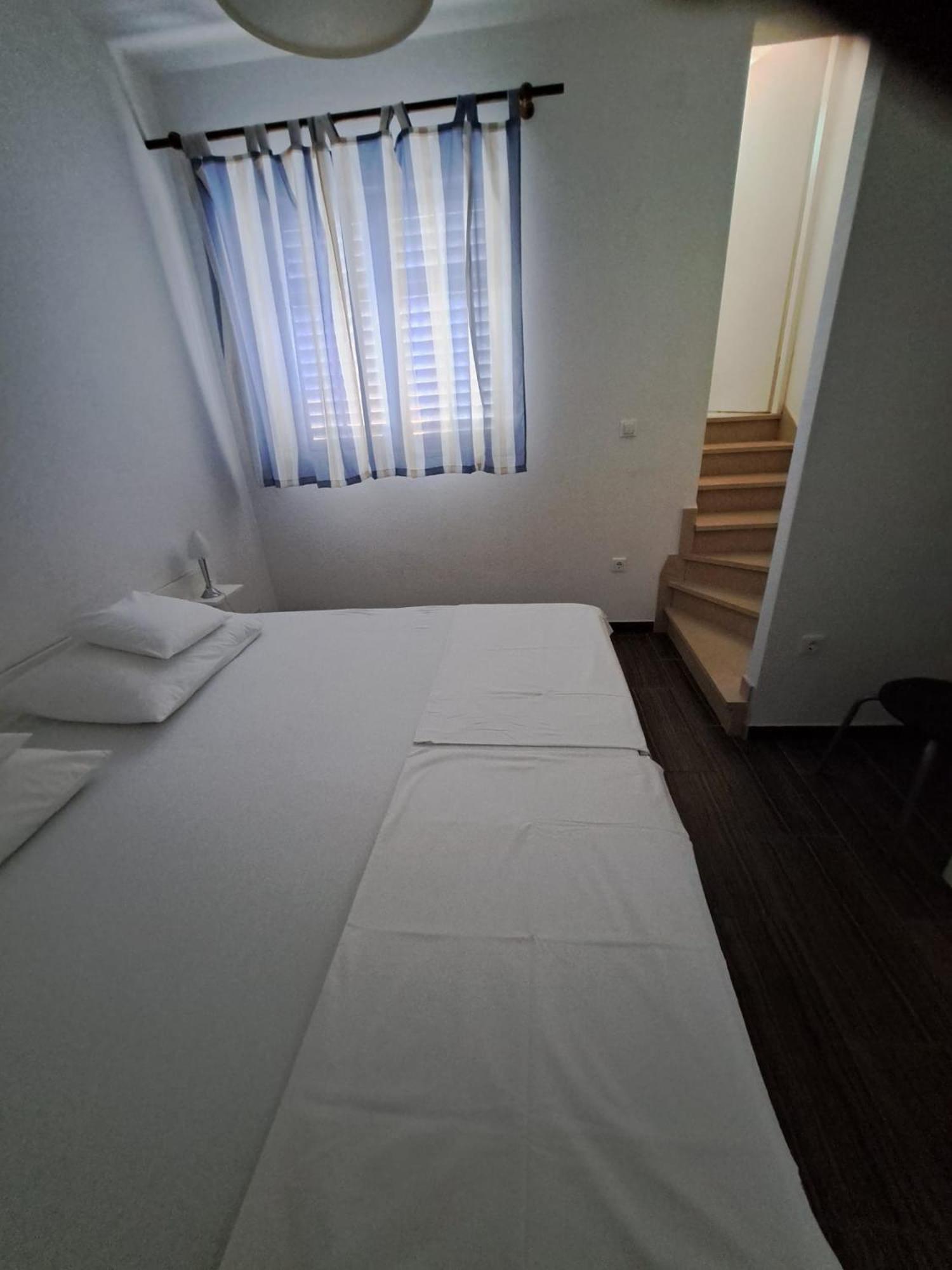 Apartmani Dusica لومباردا المظهر الخارجي الصورة